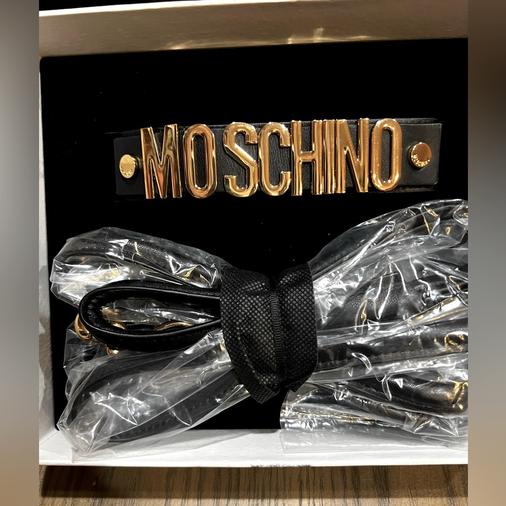 H&Moschino Dog Collar and Lead